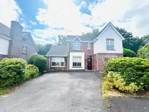 Image 1 for 9 Waterfoot Park