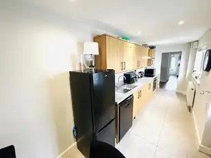 17 Cliftonville AvenueImage 12