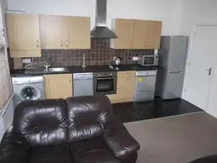 Apt 2 10 Dunluce AvenueImage 5