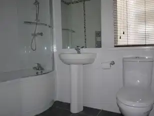 Apt 2 10 Dunluce AvenueImage 2