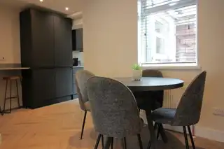 4 Windsor DriveImage 3
