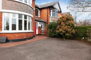 124 Finaghy Road NorthImage 2