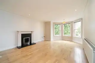 Apt 5 96 Balmoral AvenueImage 6