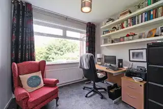 23 Cairnshill ParkImage 12
