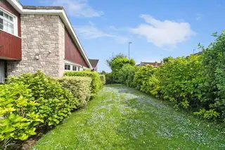 23 Cairnshill ParkImage 21