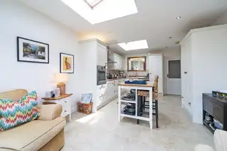 23 Cairnshill ParkImage 10
