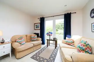 23 Cairnshill ParkImage 11