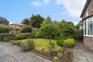 69 Marlborough Park NorthImage 18