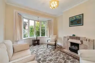 69 Marlborough Park NorthImage 4