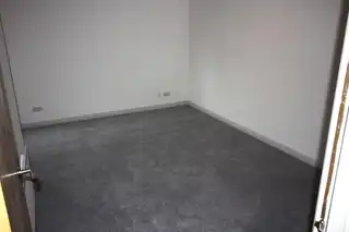 Apt 5 Windsor Manor MewsImage 4