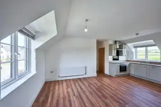 90 Beech Hill ViewImage 5