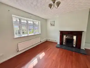 49 Dunmore GardensImage 2