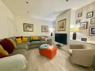 47 Aberfoyle CrescentImage 5