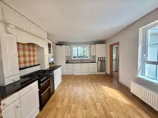 6 ArdfadaImage 9