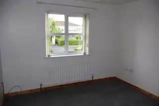 2 Boucher CloseImage 7