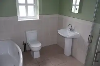 4 Boucher CloseImage 10