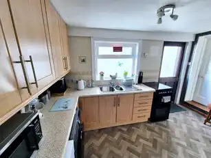 9 Carthall RoadImage 9