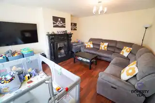 42 Woodlawn AvenueImage 3