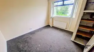 32 Abbots GardensImage 7