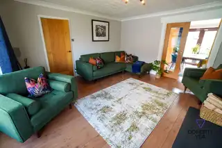 35 Hillview RoadImage 5