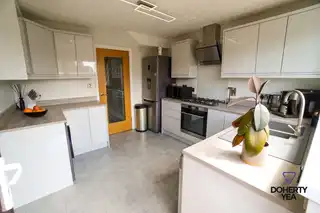 35 Hillview RoadImage 6
