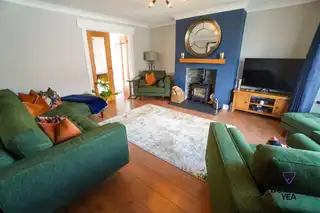 35 Hillview RoadImage 3