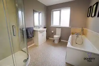 34 Hillview DriveImage 15