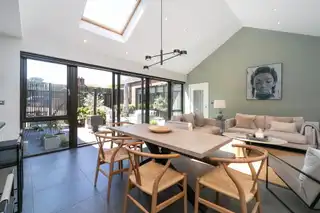 2A Glenview AvenueImage 13