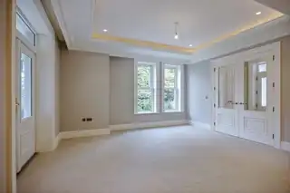 15 The Mansion HouseImage 17