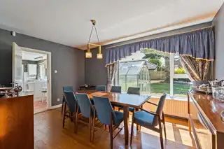 21 Farnham ParkImage 8