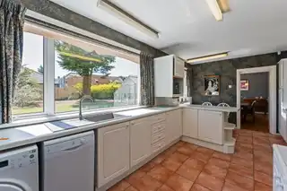 21 Farnham ParkImage 14