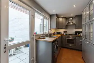 75 Downshire RoadImage 9