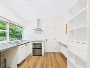 9 Station RoadImage 8