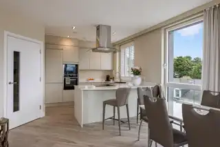 Apartment 15 The Priory 11 High StreetImage 6