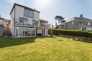 1 Downshire CourtImage 43