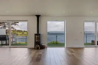 1 Downshire CourtImage 9