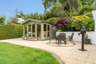 17 Kensington ParkImage 42