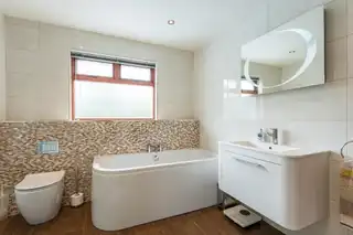 17 Kensington ParkImage 40
