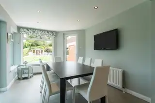 17 Kensington ParkImage 23