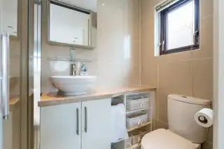 17 Kensington ParkImage 36