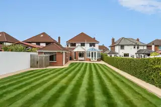 17 Kensington ParkImage 41