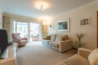 17 Kensington ParkImage 14
