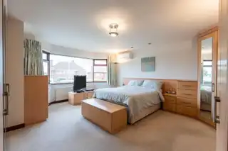 17 Kensington ParkImage 34