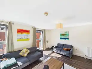 Apartment 204 2 William Street SouthImage 2