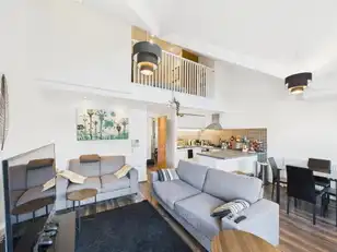 Apartment 301 2 William Street SouthImage 2
