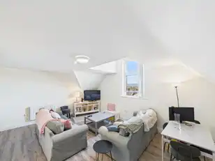 Flat 5A 6 Randal ParkImage 3