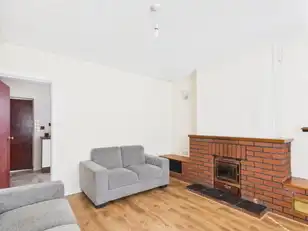 93 Lower Windsor AvenueImage 2