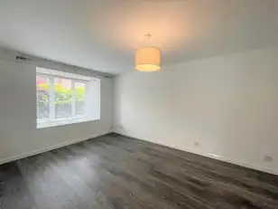 11 Sycamore GroveImage 4