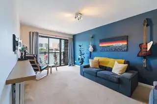 13 Ravenhill Reach MewsImage 2