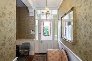 46 Marlborough Park NorthImage 2
